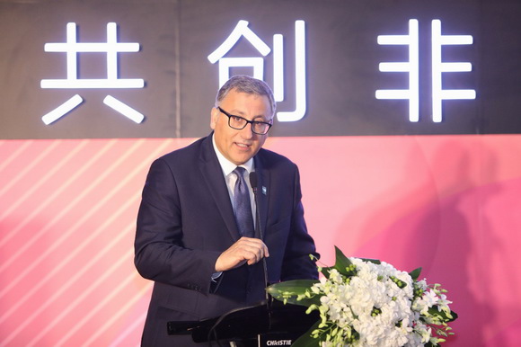 2_resize.jpg 2_resize.jpg