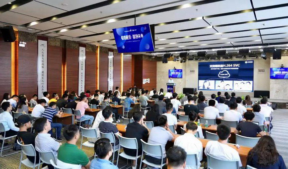 1_resize.jpg 1_resize.jpg