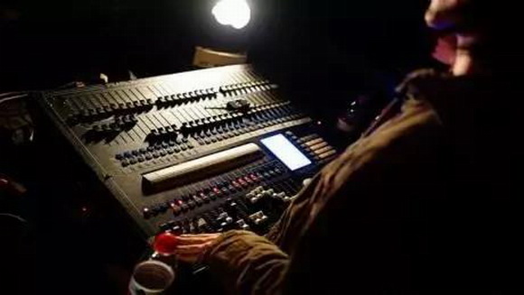 1_resize.jpg 1_resize.jpg