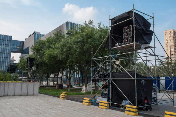 4_resize.jpg 4_resize.jpg