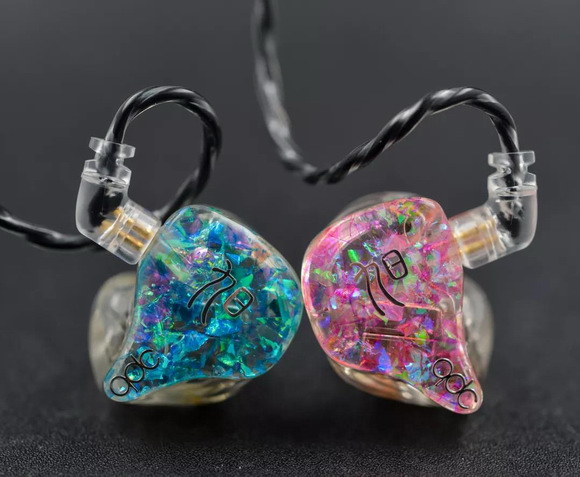 8_resize.jpg 8_resize.jpg