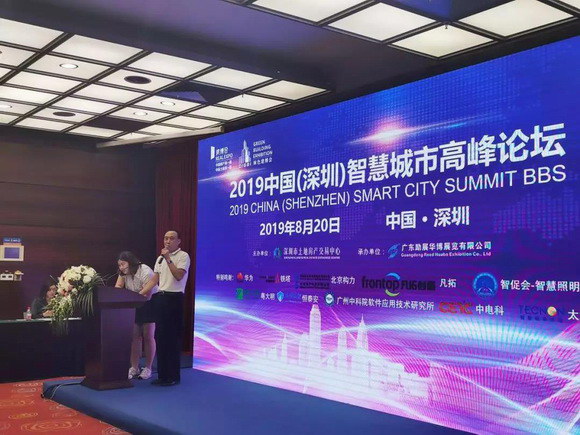 2_resize.jpg 2_resize.jpg