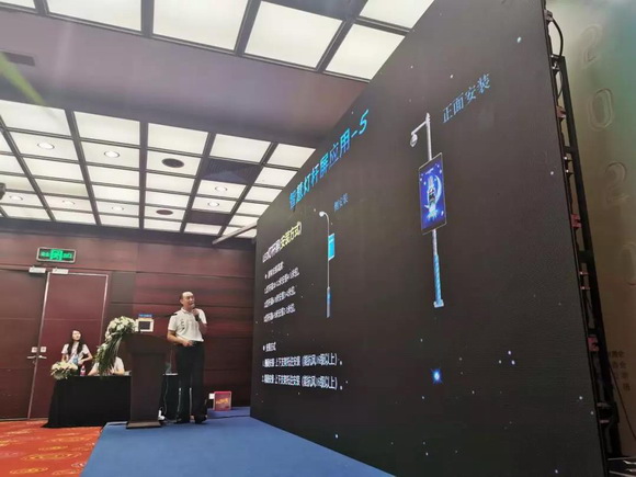 4_resize.jpg 4_resize.jpg