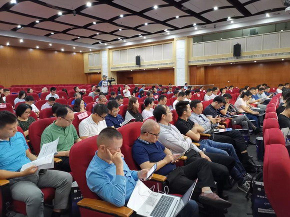 1_resize.jpg 1_resize.jpg