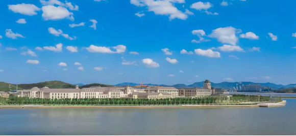 1_resize.jpg 1_resize.jpg