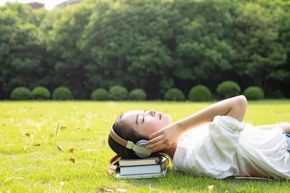 1_resize.jpg 1_resize.jpg