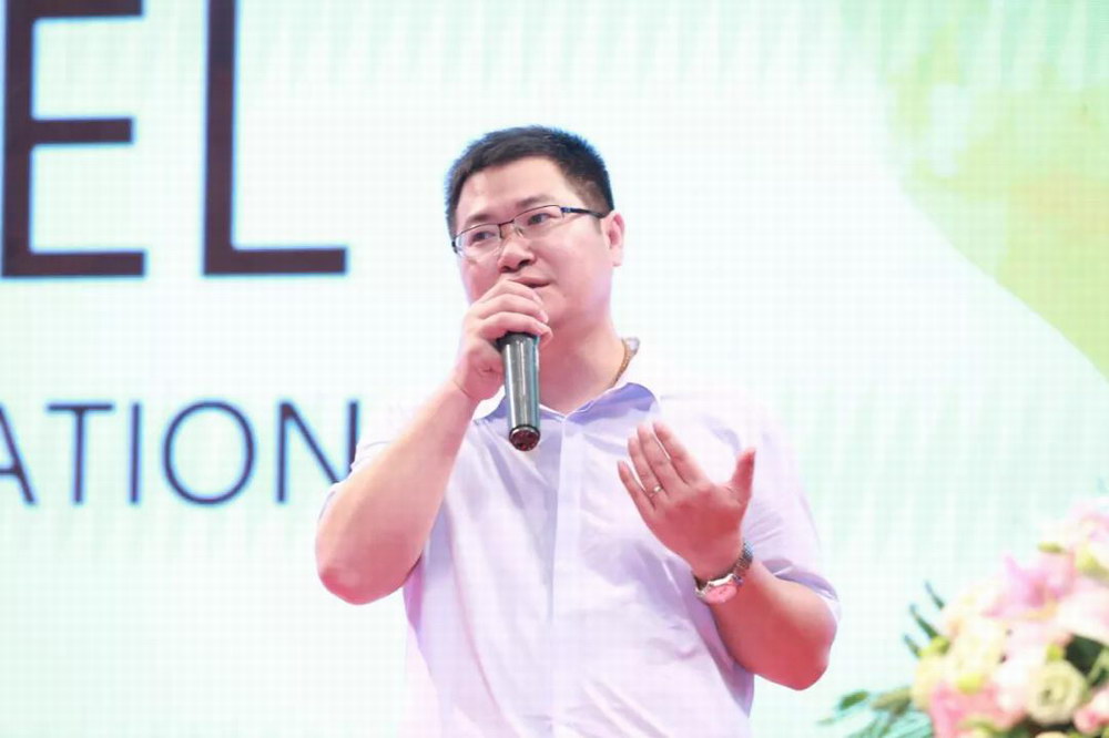 4_resize.jpg 4_resize.jpg