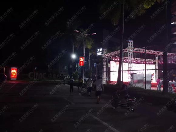 2_resize.jpg 2_resize.jpg