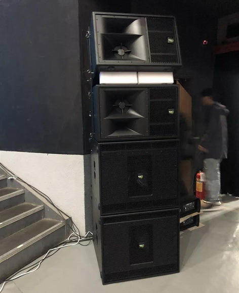 4_resize.jpg 4_resize.jpg