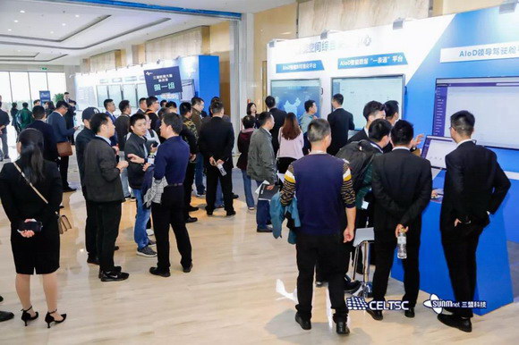 12_resize.jpg 12_resize.jpg