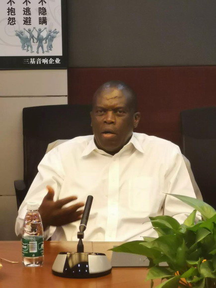 4_resize.jpg 4_resize.jpg