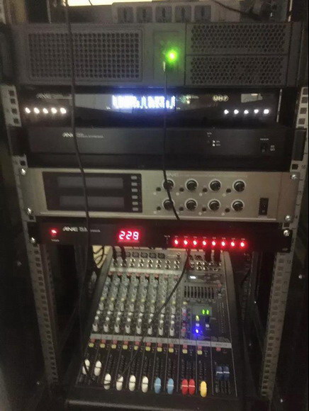 2_resize.jpg 2_resize.jpg